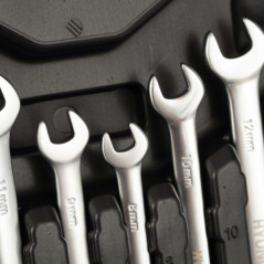 Hyundai Kit d'outils 61 pièces 59656
